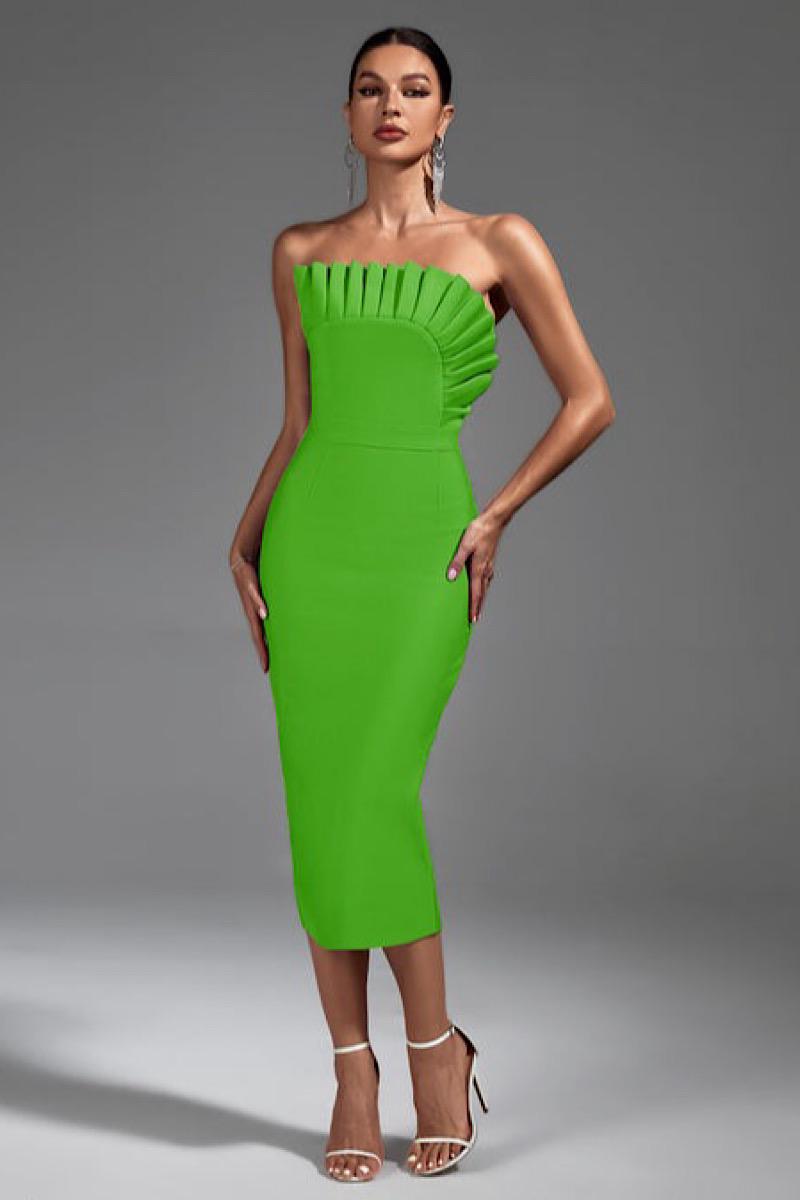 Cosmo vestido bandage verde neón, strapless largo 3/4, detalle de olan en el pecho